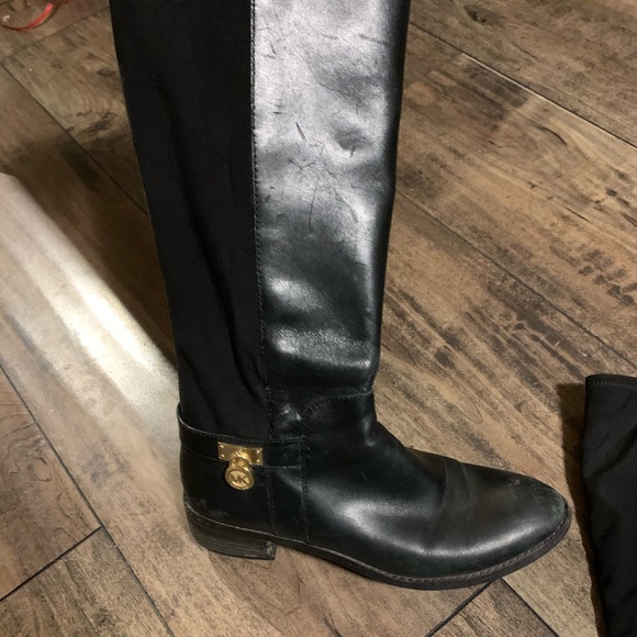Michael kors boots - Picture 2 of 2
